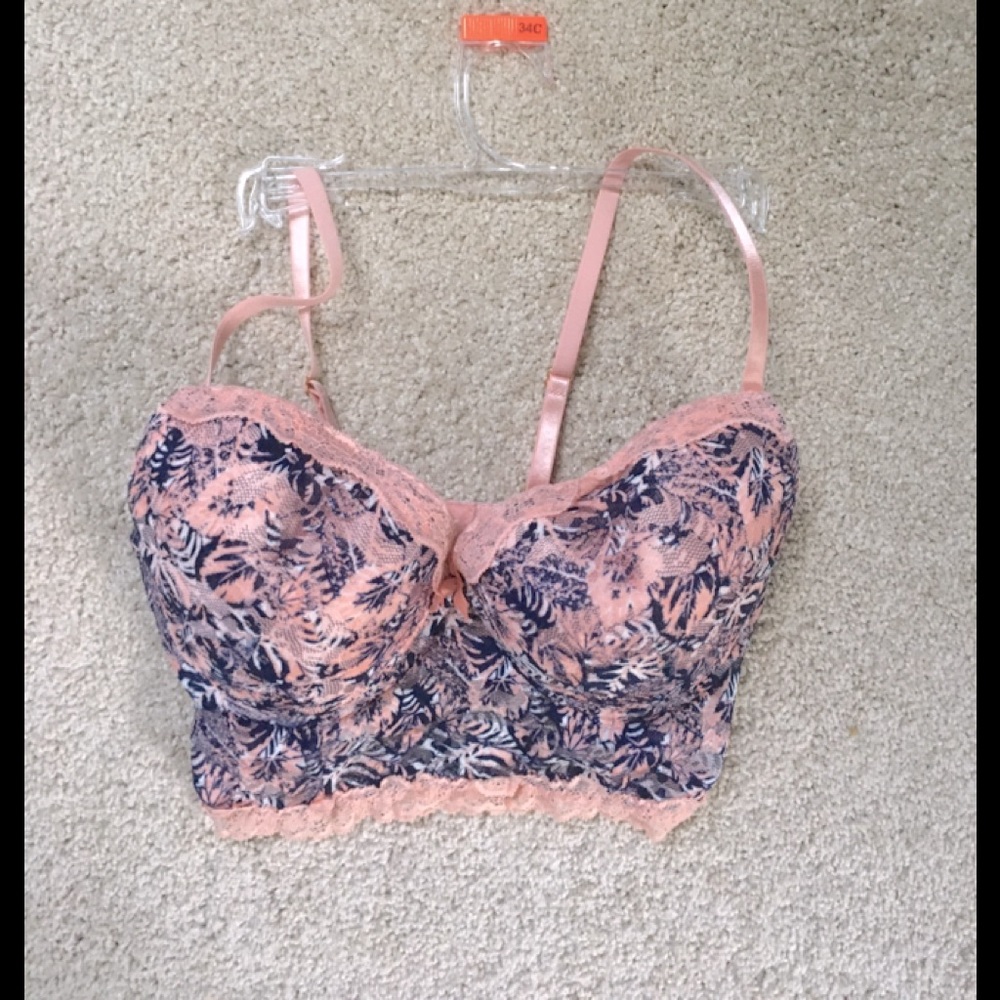 Bras 36B and Small
